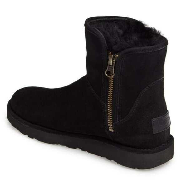 $220 UGG Abree II Genuine Sheepskin Mini Boot winter BLACK 6 (SE7) - Picture 2 of 9